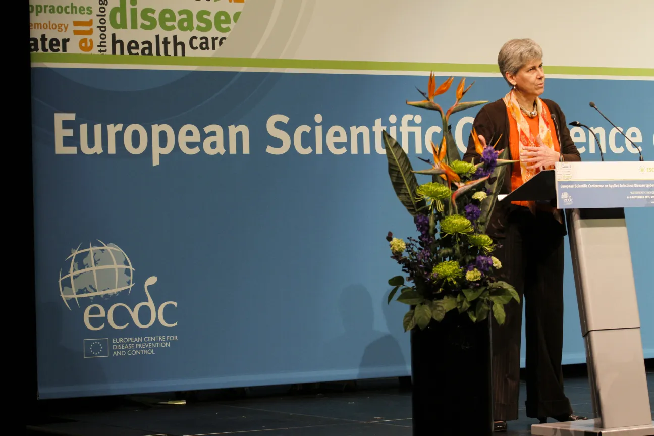 Past ESCAIDE image 6