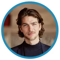 moritz portrait.png