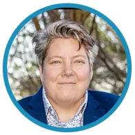 tina purnat portrait.png