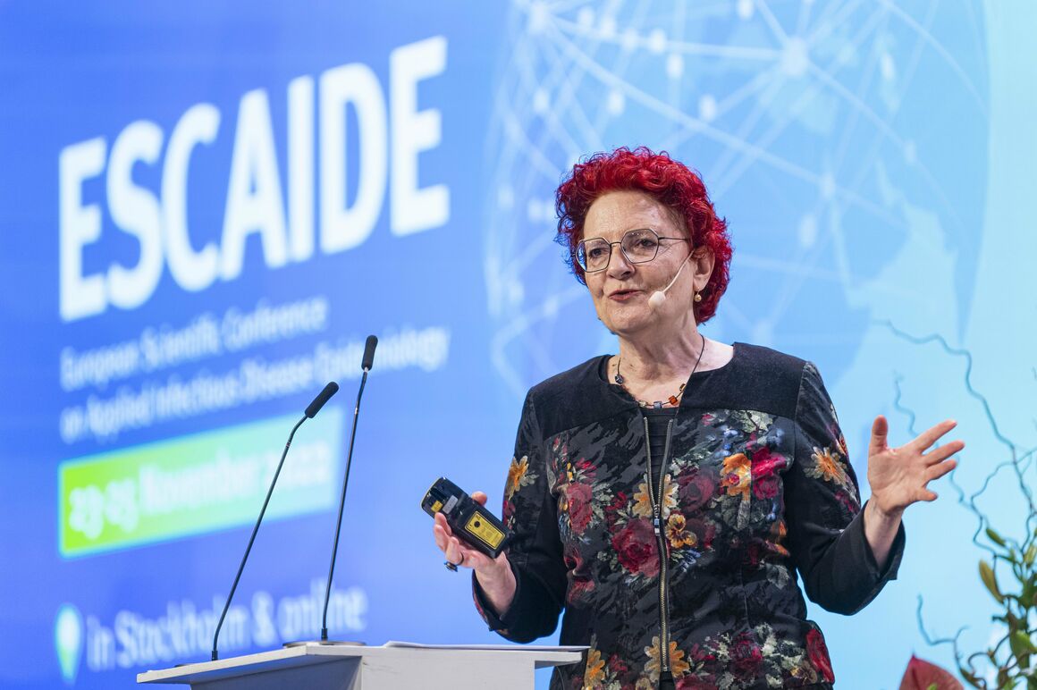 Andrea Ammon at ESCAIDE 2022