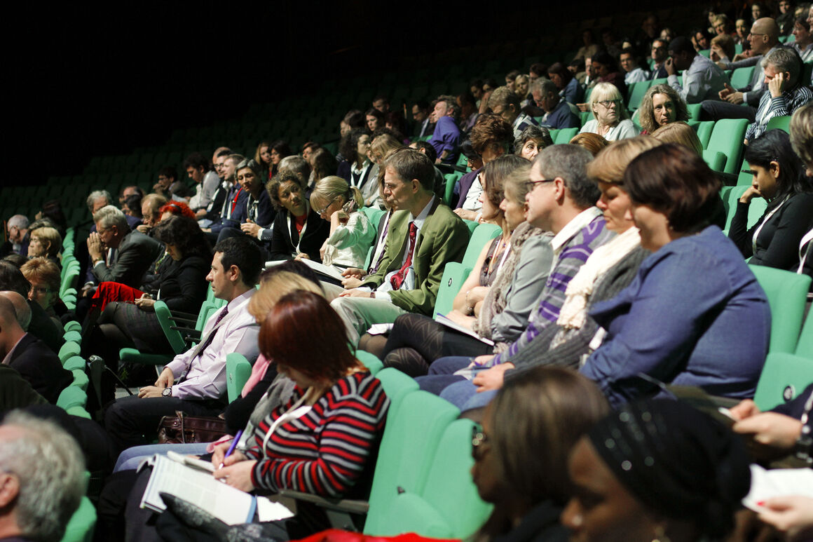 past ESCAIDE image 20